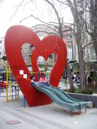 macedonia-con-ninos (1)