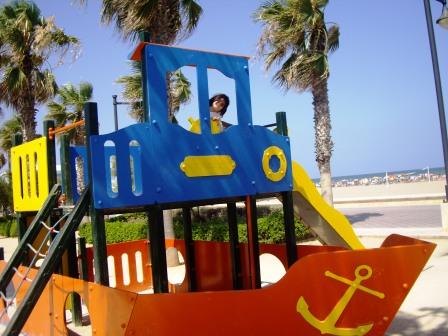 PLaya Valencia con niños