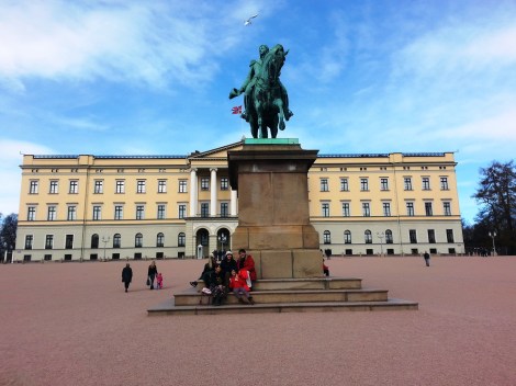 Escultura en Oslo Palacio Real